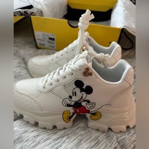 Brand New Disney Women’s White and Red Mickey Sneakers